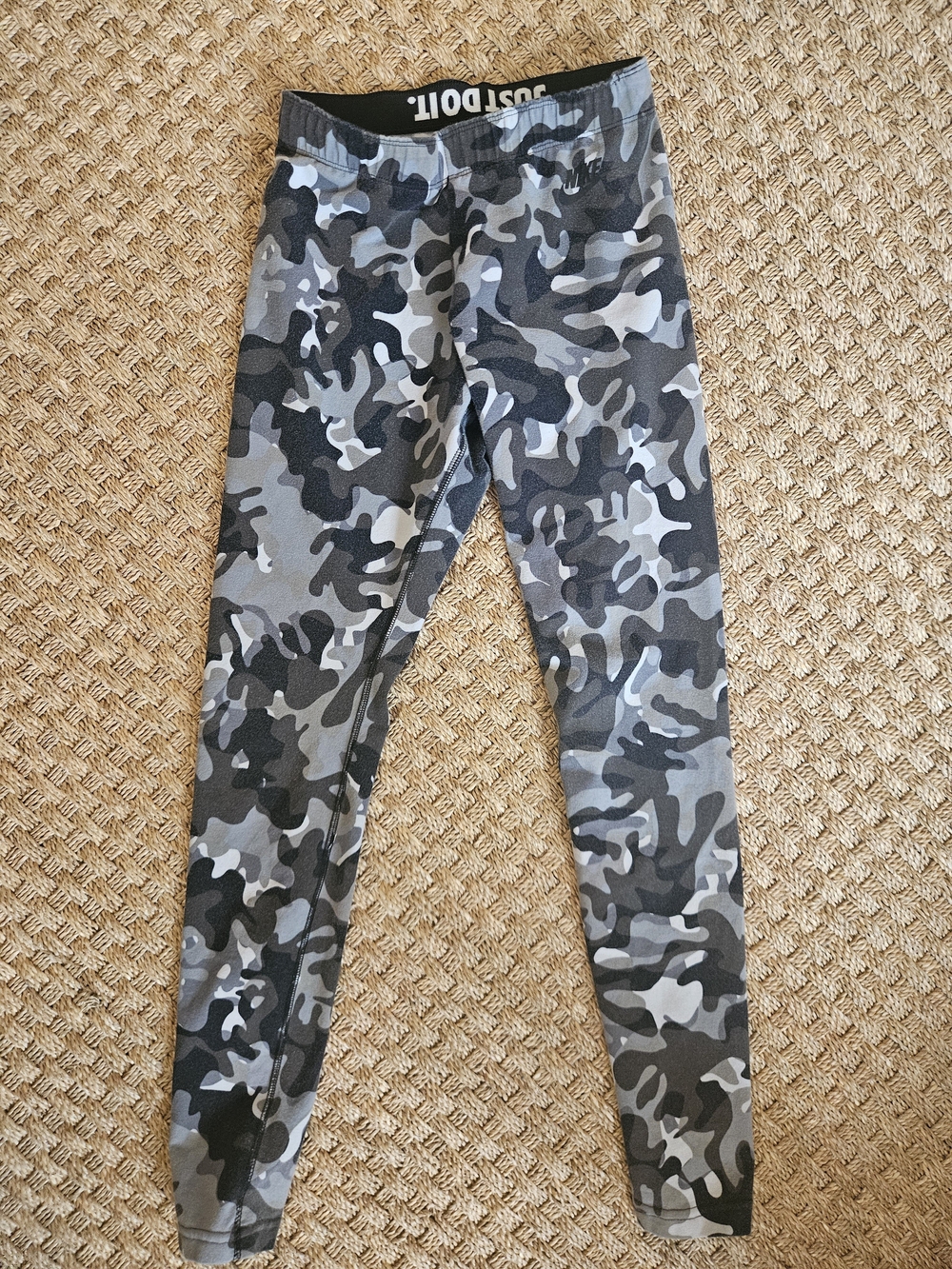 Nike Gray & Black Camo Womens Leggings